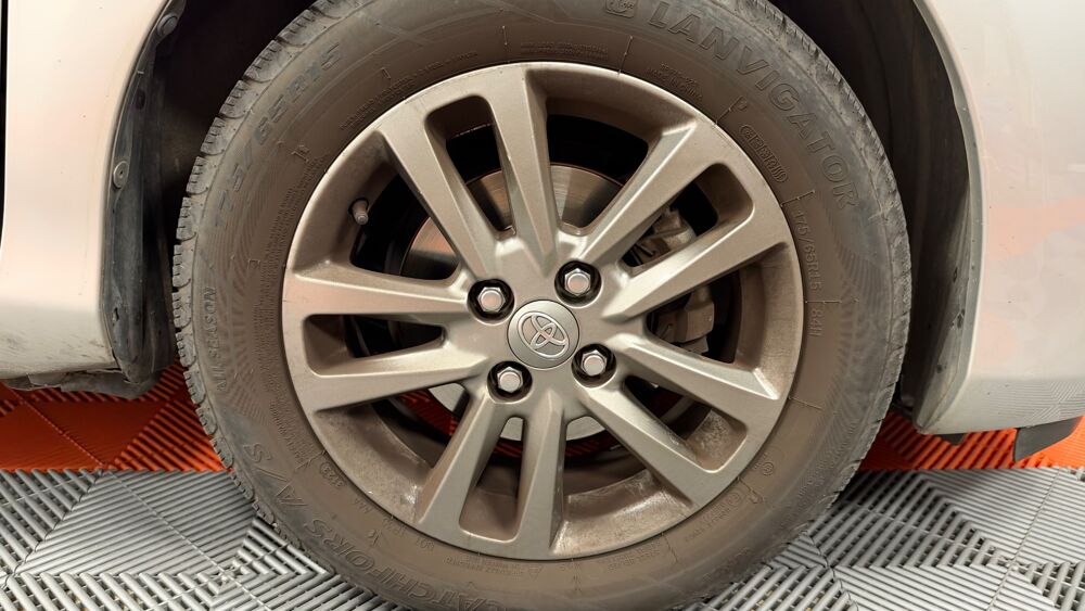 Yaris 69ch VVT-i DYNAMIC 5P // CAMERA DE RECUL 2017 occasion 34430 Saint-Jean-de-V&eacute;das