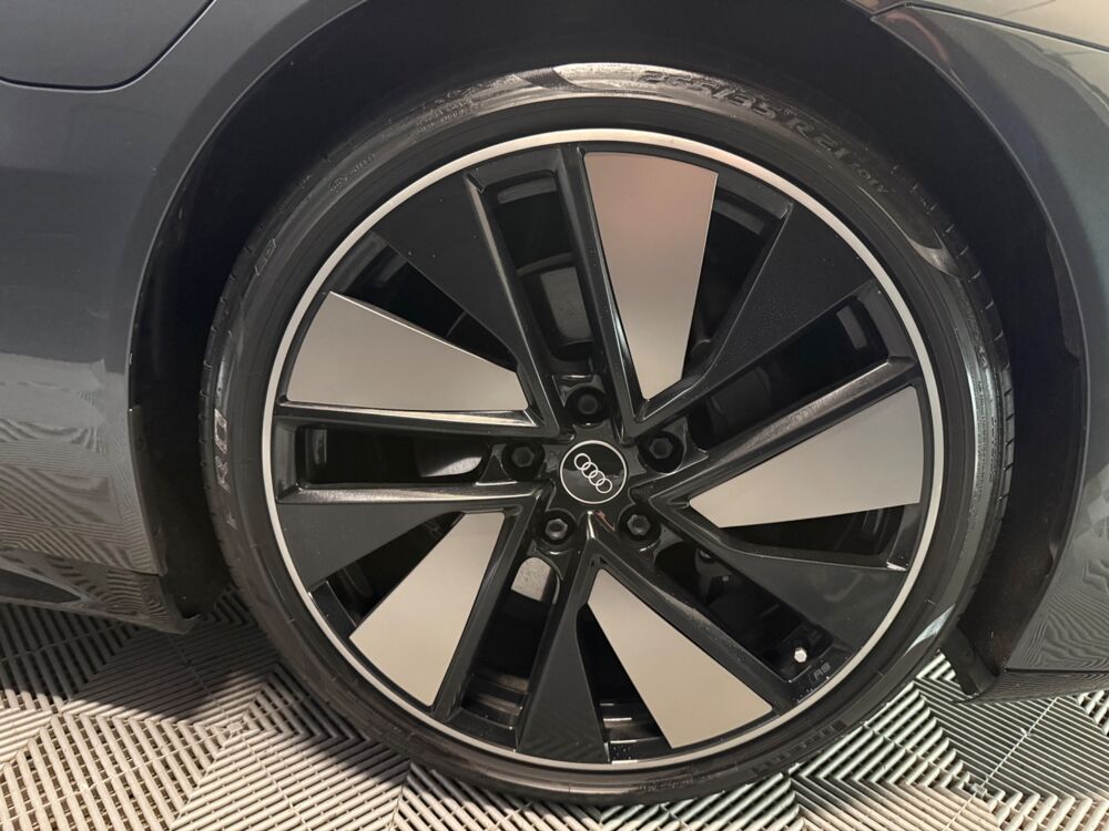 E-TRON 2022 ELECTRIC 476cv 93KWH QUATTRO/ SUSP PNEUMA/ B&O/ SIEGES 2021 occasion 78125 Gazeran