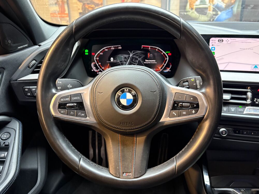 S&eacute;rie 1 1.5 118I 140CH M-SPORT // TOIT OUVRANT // HARMAN KARDON // C 2019 occasion 33320 Eysines