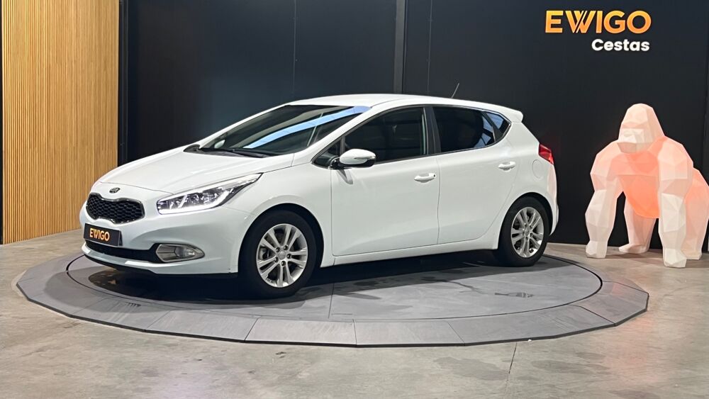 Ceed 1.6 GDI 135ch ACTIVE - REGULATEUR DE VITESSE - CLIMATISATION 2014 occasion 33610 Cestas