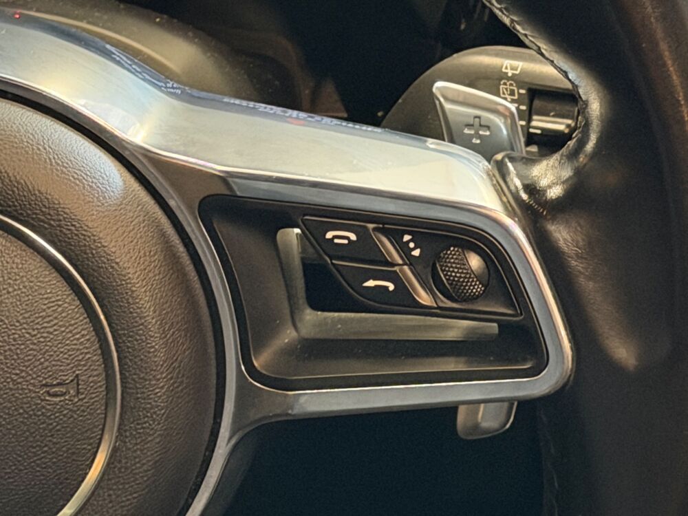 Macan 3.0 354 Ch S PDK BVA ORIGINE FRANCE / PHASE 2 / TOIT OUVRANT 2019 occasion 24750 Tr&eacute;lissac