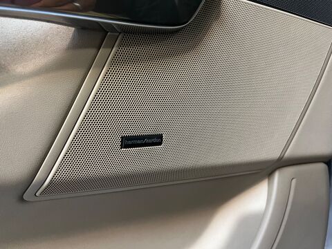 Range Rover HSE BVA ENTRETIEN CONSTRUCTEUR/ SIEGES AV CHAUFFANTS + ELEC/ 2010 occasion 78125 Gazeran