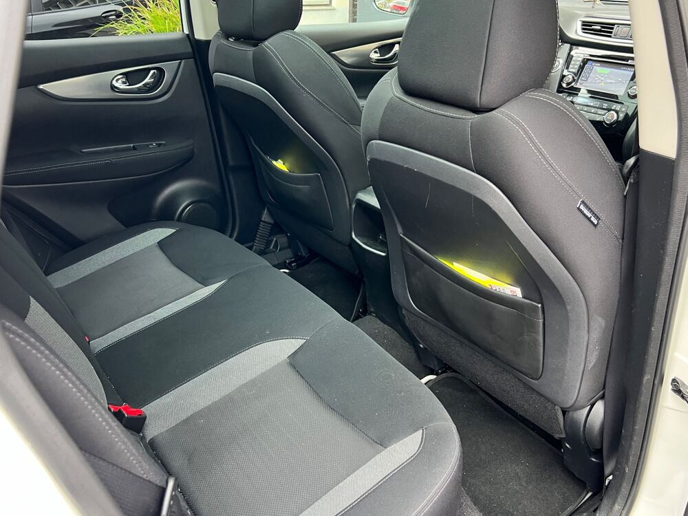 Qashqai 1.2 DIGT 115ch ACENTA 2WD - TOIT PANO/CAM&Eacute;RA 360/SI&Egrave;GES CHAU 2018 occasion 57600 Forbach