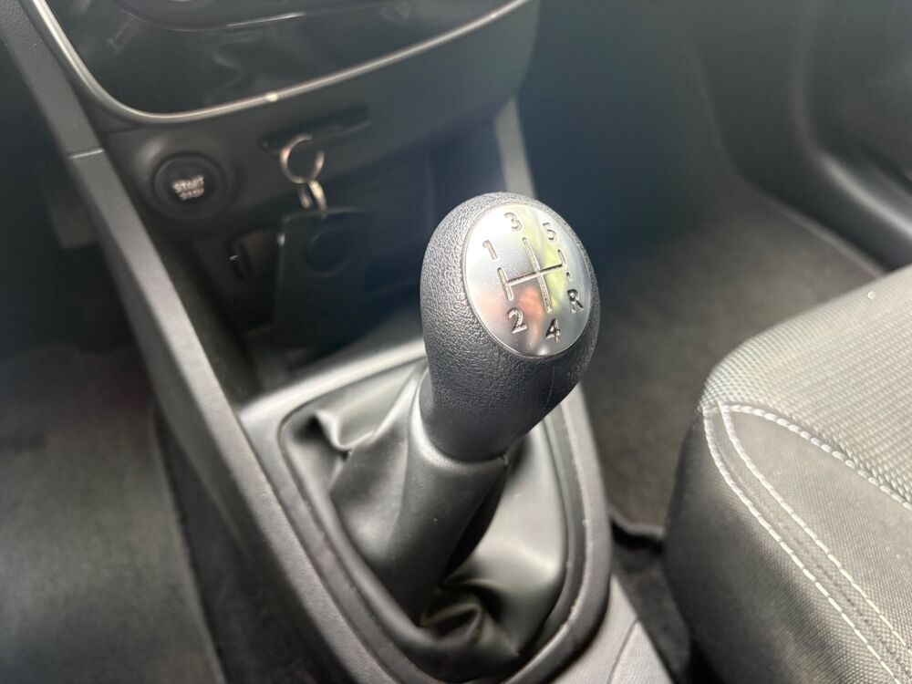 Clio SOCIETE 1.5 DCI 75ch ENERGY AIR / CLIMATISATION - BLUETOOTH 2016 occasion 76150 Saint-Jean-du-Cardonnay