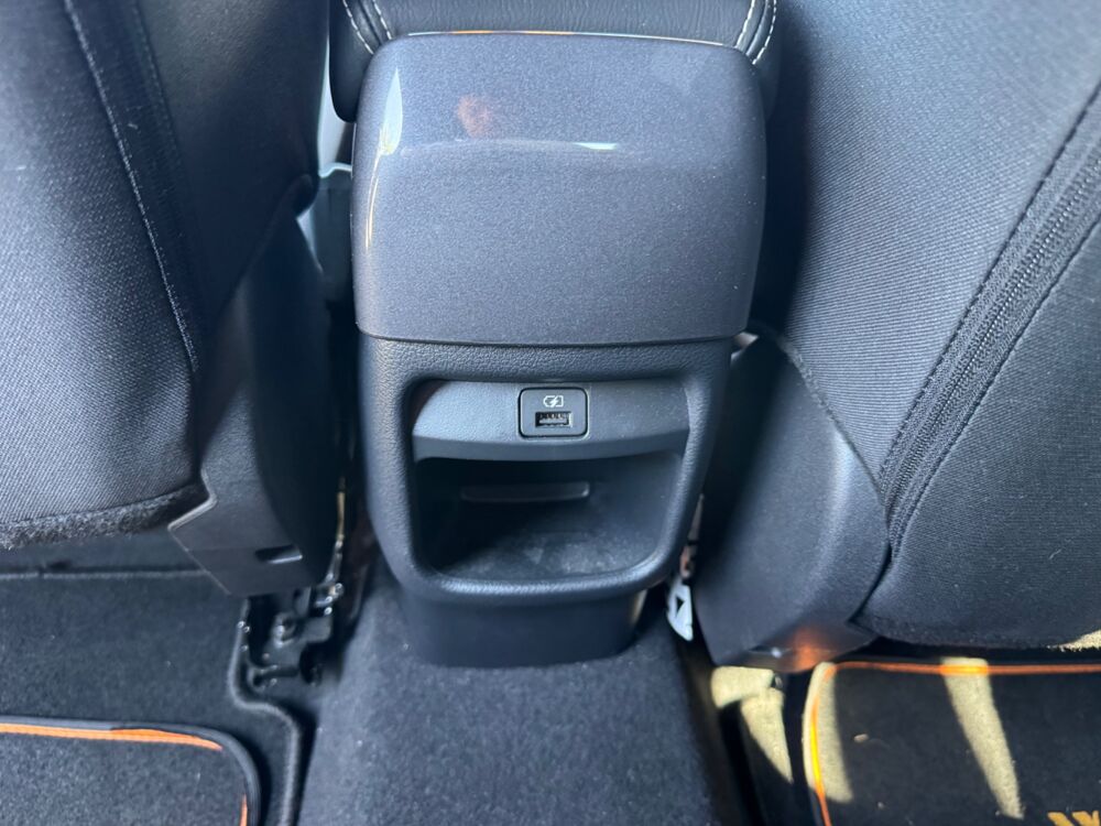 Juke 1.6L 143ch HYBRID TEKNA / CAMERA DE RECUL / APPLE CARPLAY 2023 occasion 38420 Le Versoud