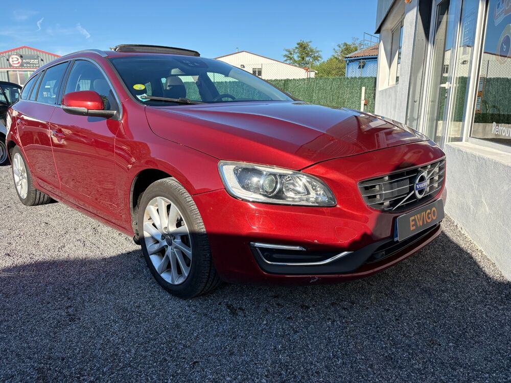 V60 2.0 D2 120ch X&Eacute;NIUM GEARTRONIC BVA 6 / ENTRETIEN CONSTRUCTEU 2016 occasion 64122 Urrugne