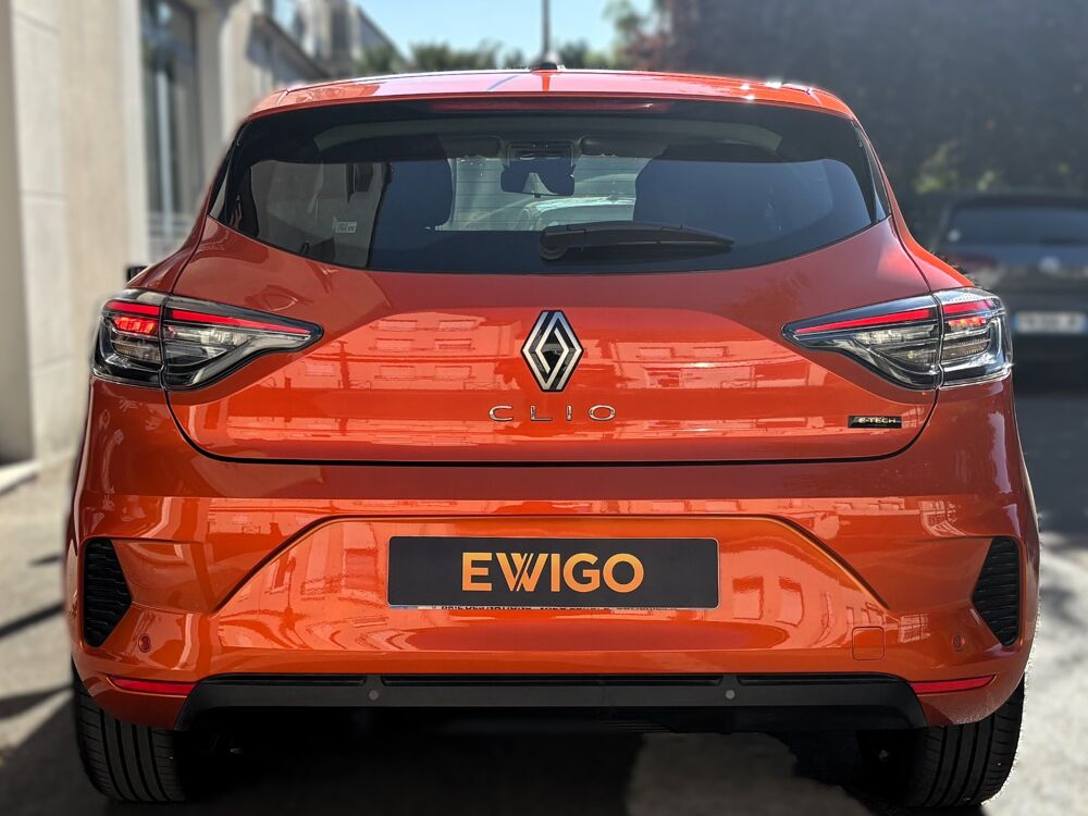 Clio 1.6 E-TECH FULL HYBRID 145 ch EVOLUTION – 1&Egrave;RE MAIN – CARPLA 2025 occasion 77700 Serris
