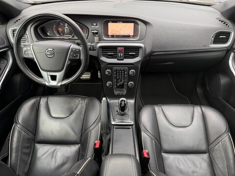 V40 D3 2.0 150 ch R-DESIGN GEARTRONIC6 2017 occasion 65290 Juillan
