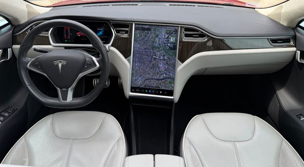 Model S MODEL S 85 KWh + TOIT OUVRANT + MCU2 + SOH 96% 2014 occasion 54000 Nancy