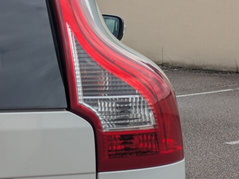 XC60 2.4 D3 165cv KINETIC AWD / PREMIERE MAIN / ATTELAGE / RADAR 2011 occasion 69420 Ampuis