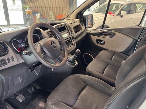 Trafic FOURGON 1.6 DCI 95Ch- 1T0 L1H1 CONFORT 2017 occasion 79000 Niort