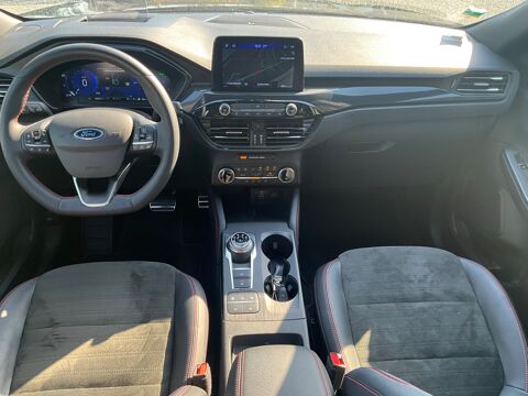 Kuga 2.5 DURATEC 242 PHEV 14.4KWH / ST LINE PLUS / 4x4 / Premi&egrave;re 2023 occasion 17000 La Rochelle