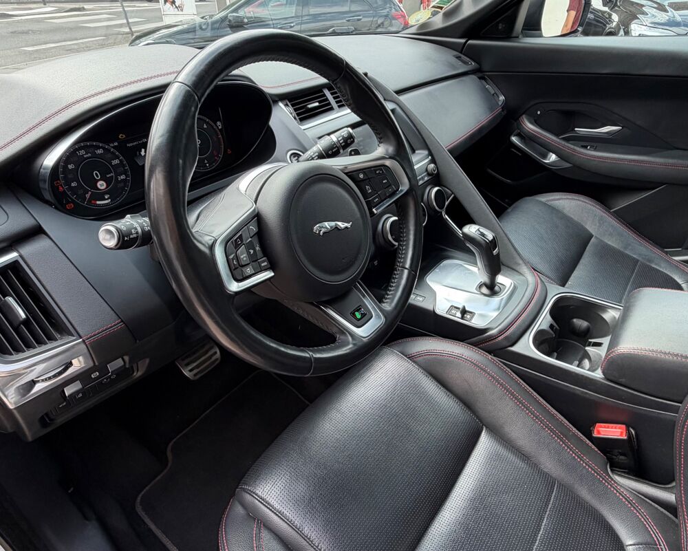 E-PACE 2.0 D180 10CV AWD R-DYNAMIC HSE + SI&Egrave;GES &Eacute;LECTIQUES/CHAUFFAN 2019 occasion 54000 Nancy