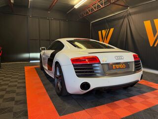 R8 COUPE 5.2 FSI 550 Ch V10 PLUS QUATTRO S-TRONIC BVA 2013 occasion 24750 Tr&eacute;lissac