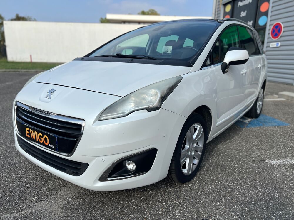 5008 GENERATION-I 1.6 HDI 115 CH ALLURE / 7 PLACES 2014 occasion 47000 Agen