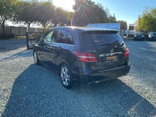 Classe B 1.6 180 120 SENSATION 7G-DCT BVA / ENTRETIENS MERCEDES / CAM 2017 occasion 17000 La Rochelle