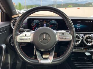Classe A 1.3 200 165ch AMG LINE 7G-DCT / Entretiens Mercedes/ToiT Ouv 2021 occasion 69420 Ampuis