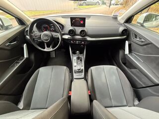 Q2 1.4 TFSI COD 150 BUSINESS LINE S-TRONIC BVA - CLIMATISATION 2017 occasion 76150 Saint-Jean-du-Cardonnay