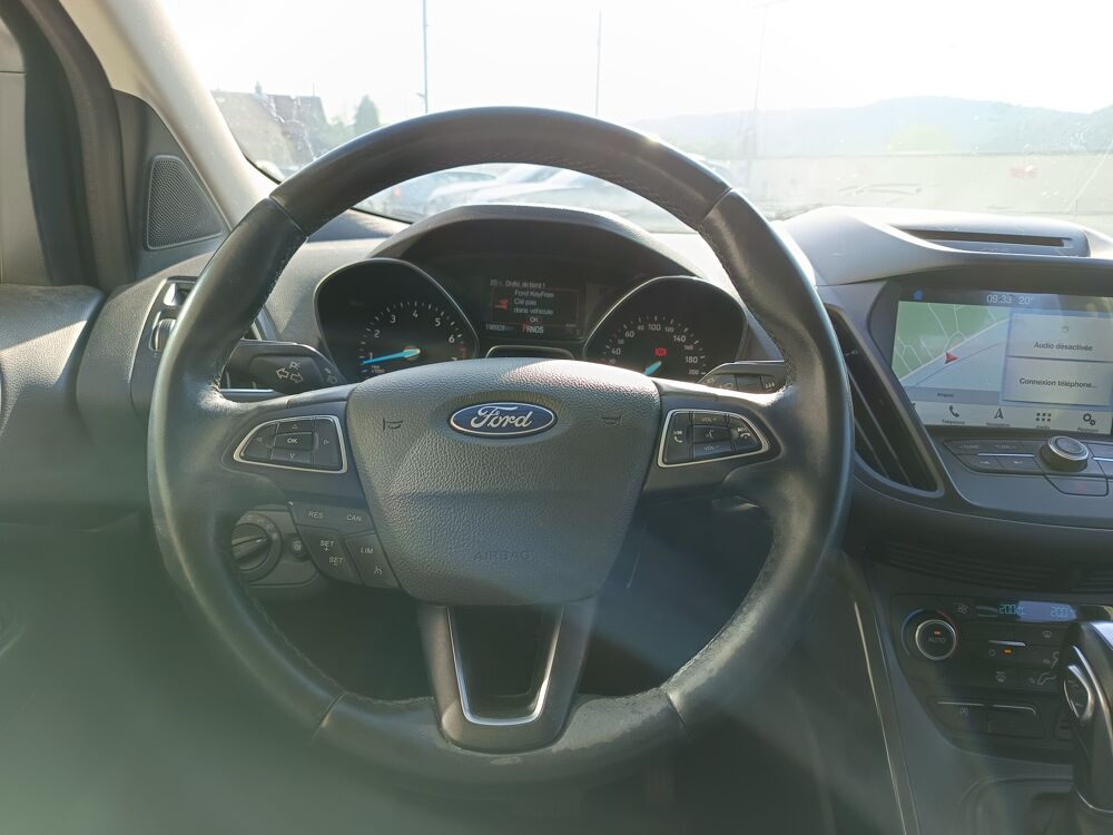 Kuga 1.5 FLEXIFUEL 150ch TITANIUM 4X2 - Entretien Ford 2019 occasion 69420 Ampuis