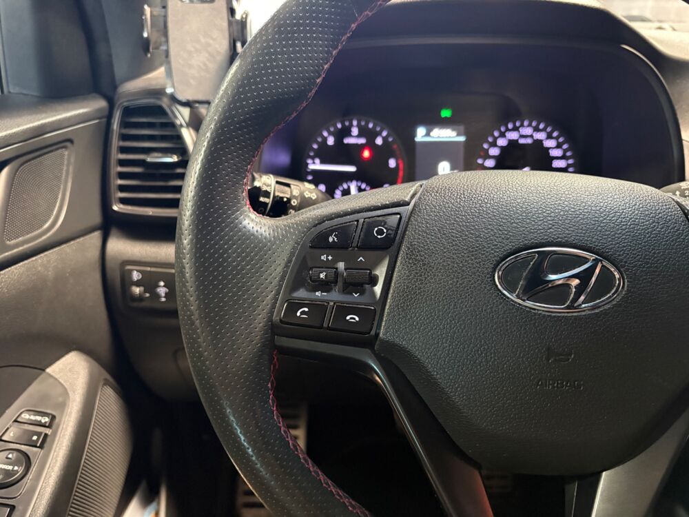Tucson 1.6 CRDI 136 CH N LINE 4WD DCT7 / CAMERA 360 / TOIT OUVRANT 2019 occasion 29000 Quimper