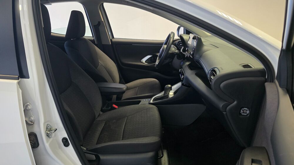 Yaris 1.5 VVTI 114H 90 HYBRID FULL-HYBRID 0.8KWH CVT BVA + CAMERA 2022 occasion 21850 Saint-Apollinaire