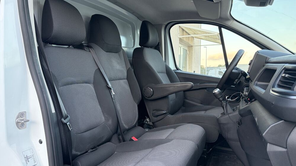 Primastar FOURGON 2.0 DCI 130ch FIRST EDITION 2023 occasion 34430 Saint-Jean-de-V&eacute;das