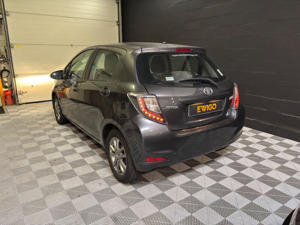 Yaris 1.3 VVTI 100ch DYNAMIC BVM REGULATEUR DE VITESSE/ CAMERA DE 2014 occasion 78125 Gazeran