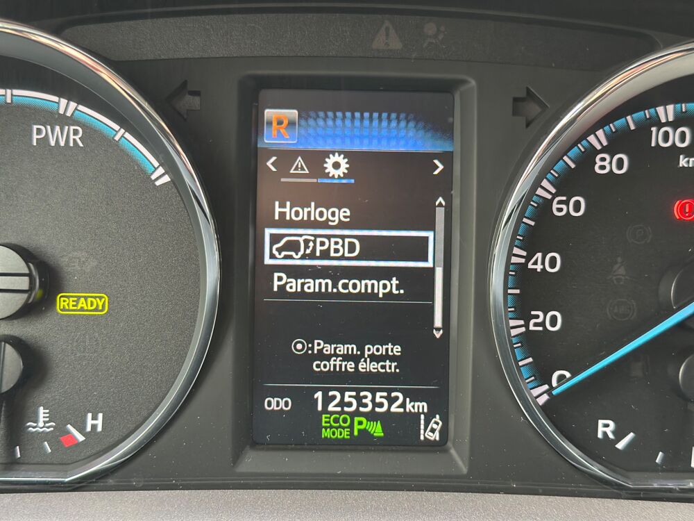 RAV 4 2.5 197H 155 HYBRID FULL-HYBRID DYNAMIC 4X2 CVT BVA 2017 occasion 47000 Agen