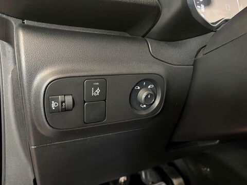 C3 GENERATION 3 1.2 PURETECH 82 SHINE 2019 occasion 76190 &Eacute;calles-Alix