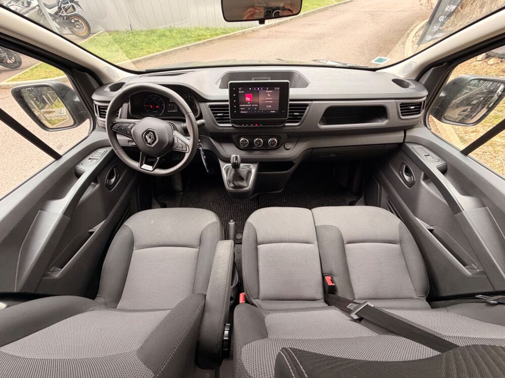 Trafic COMBI 2.0 DCI 150CH L2 ENERGY ZEN EDC BVA START-STOP - ATTEL 2023 occasion 76150 Saint-Jean-du-Cardonnay