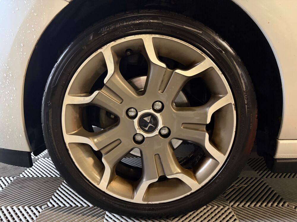 DS3 1.2 PURETECH 110 ULTRA PRESTIGE 2015 occasion 76190 &Eacute;calles-Alix