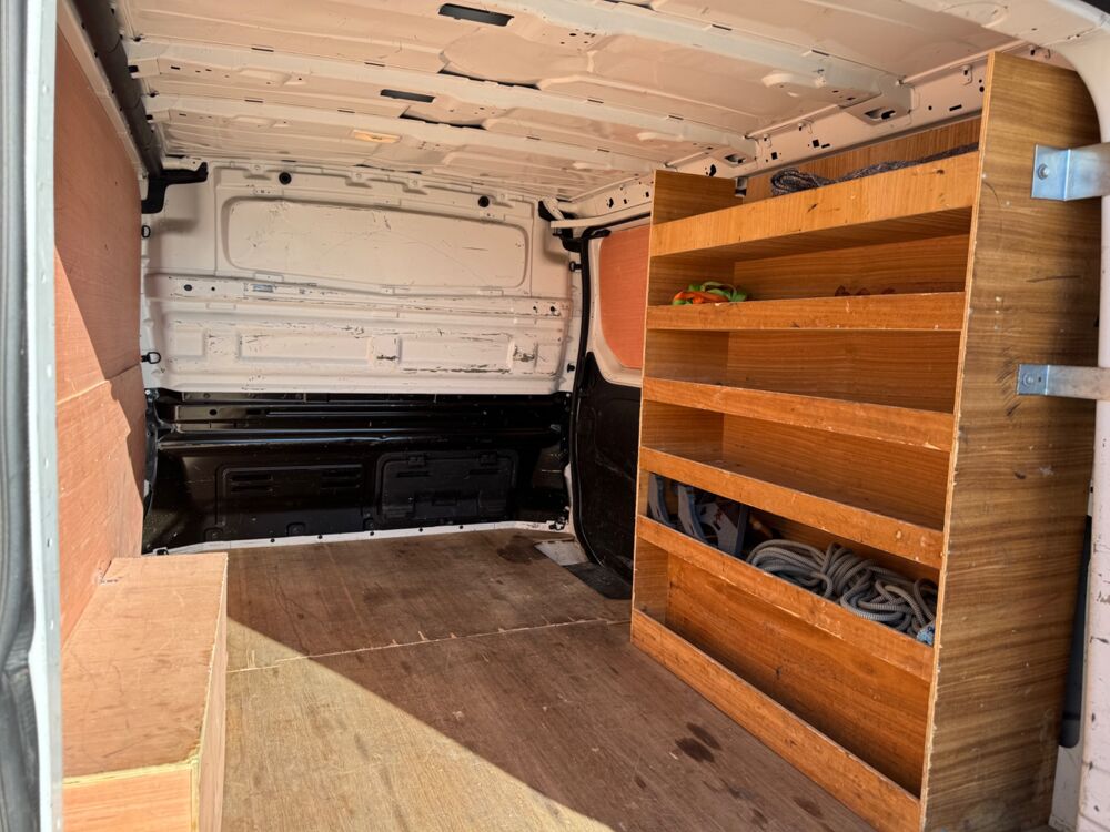 Trafic FOURGON L1H1 1000 KG DCI 95 E6 GRAND CONFORT // ENTRETIEN CO 2019 occasion 34430 Saint-Jean-de-V&eacute;das