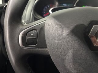 Clio 0.9 TCE 75CH ENERGY LIMITED / FAIBLE CONSO / IDEAL JEUNE PER 2019 occasion 17430 Tonnay-Charente