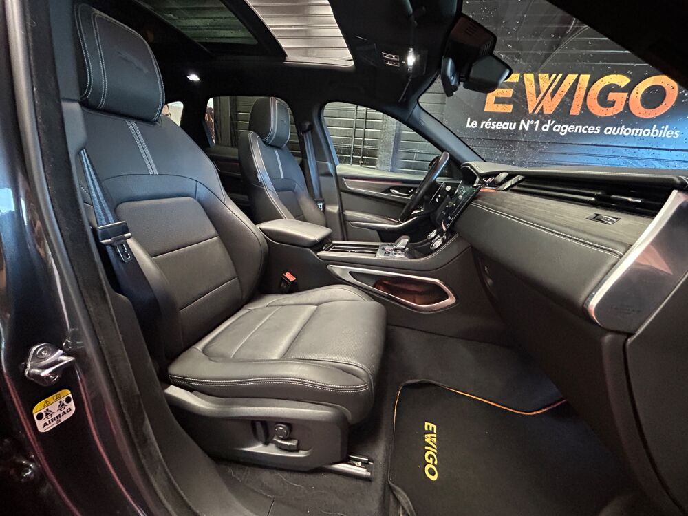 F-PACE 2.0 P400E 404H 300 PHEV 19.2KWH R-DYNAMIC SE AWD BVA 2023 occasion 83600 Fr&eacute;jus