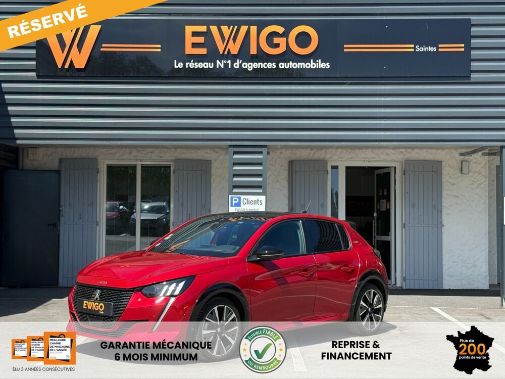 208 1.2 PURETECH 100 GT LINE BVA / TOIT PANORAMIQUE / ENTRETIEN 2020 occasion 17100 Saintes