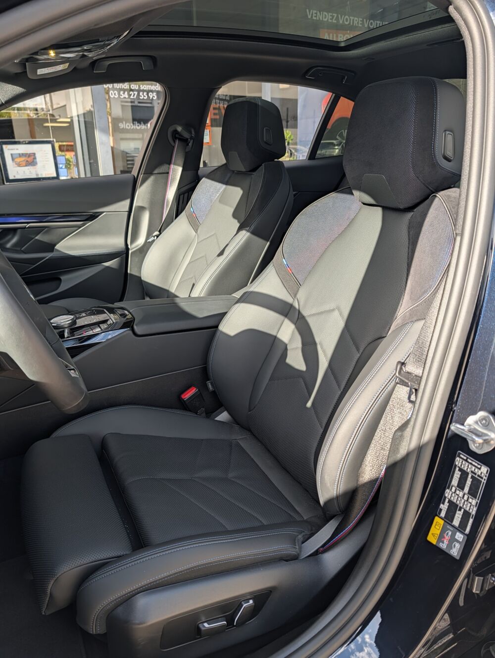 S&eacute;rie 5 3.0 550E 490ch PHEV HYBRID M-SPORT XDRIVE - 1er MAIN - PPF C 2024 occasion 57600 Forbach
