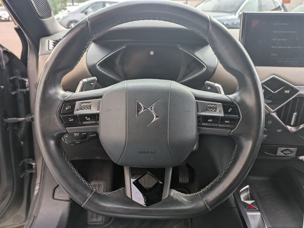 DS3 1.5 BLUEHDI 130ch GRAND-CHIC / CARPLAY / SIEGES CUIR/Camera 2019 occasion 69420 Ampuis