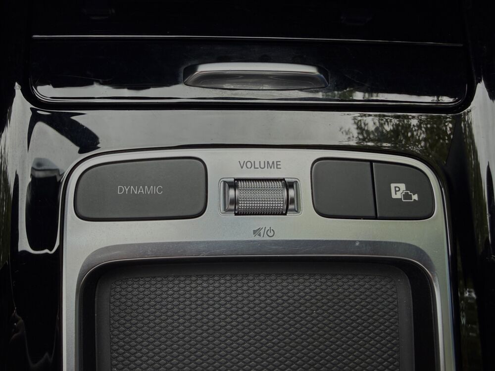 Classe GLA 2.0 200 D 150CH AMG LINE EDITION-1 8G-DCT BVA-TOIT OUVRANT- 2023 occasion 76150 Saint-Jean-du-Cardonnay
