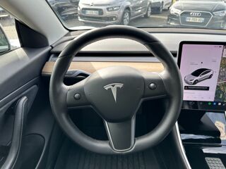 Model 3 LONG RANGE DUAL MOTOR 4WD / SOH 80% 400 Km AUTONOMIE 2019 occasion 44220 Cou&euml;ron