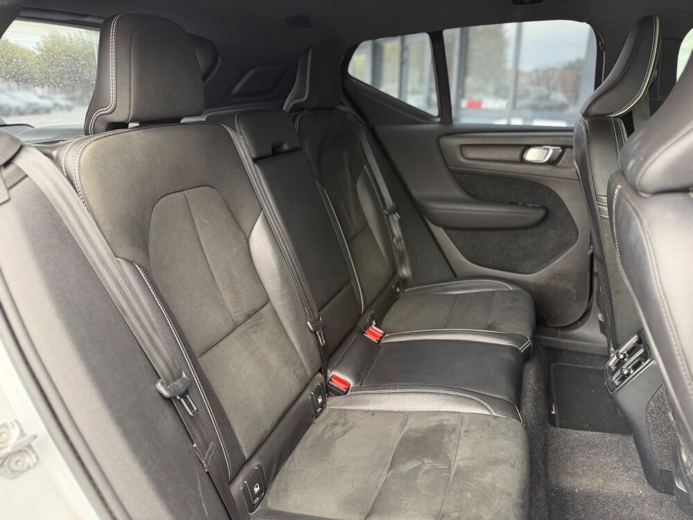 XC40 2.0 D4 190 R-DESIGN AWD GEARTRONIC BVA 2019 occasion 26000 Valence