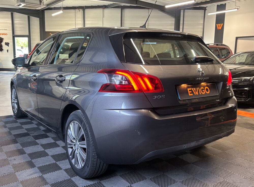 308 II 1.2 130 ALLURE START-STOP - DISTRIBUTION 2025 - CAMERA DE 2019 occasion 79000 Niort