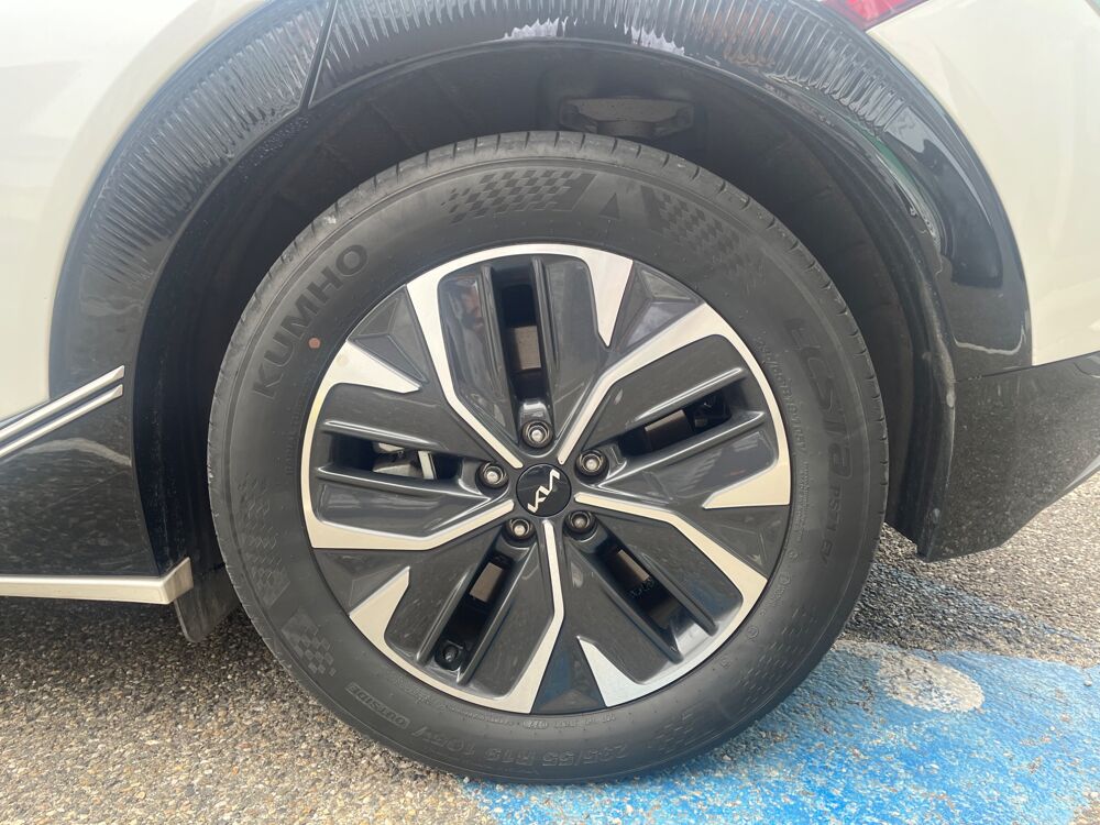 EV6 ELECTRIC 230 77.4KWH DESIGN AIR 4X2 BVA 2023 occasion 47000 Agen