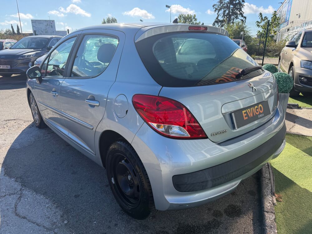 207 1.4 VTI 95Ch ACTIVE 2&Egrave;ME MAIN - MOTEUR &Agrave; CHAINE - SI&Egrave;GES CHA 2011 occasion 27000 &Eacute;vreux