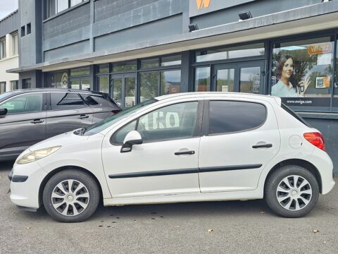 207 1.4 75 URBAN 2008 occasion 26000 Valence