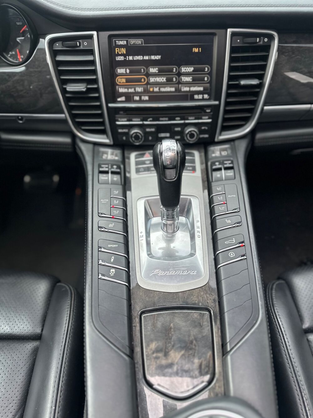 Panamera 4.8 400 4S PDK BVA 2011 occasion 25000 Besan&ccedil;on
