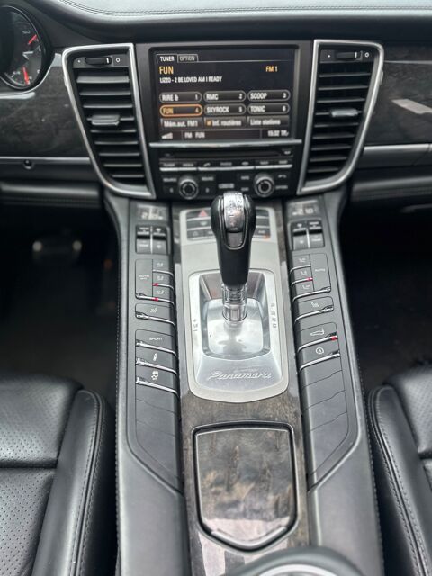 Panamera 4.8 400 4S PDK BVA 2011 occasion 25000 Besan&ccedil;on