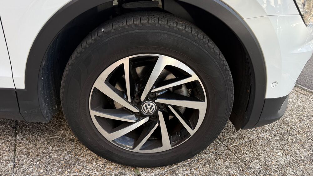 Tiguan 2.0 TDI 150cv CONNECT DSG BVA - CARPLAY - CAMERA DE RECUL - 2018 occasion 69150 D&eacute;cines-Charpieu