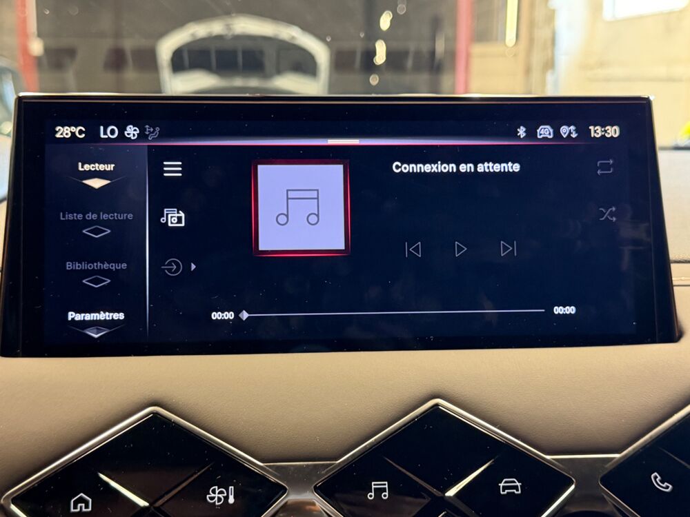 DS3 1.5 BLUEHDI 130 Ch ETOILE BVA SIEGES CHAUFFANTS/ CARPLAY SAN 2024 occasion 24750 Tr&eacute;lissac