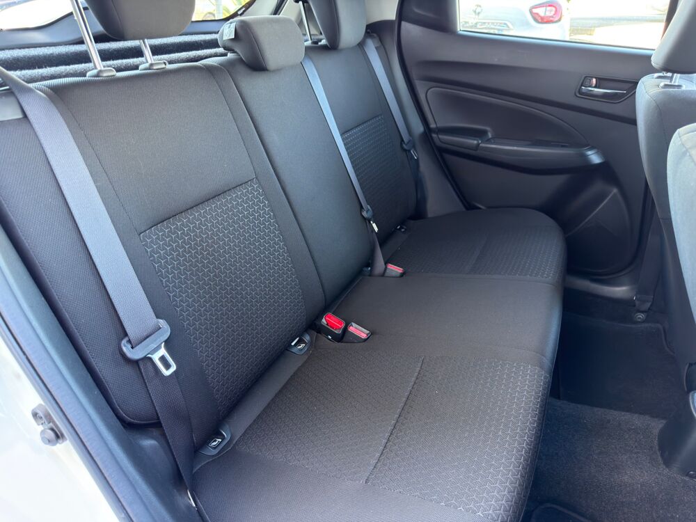 Swift 1.0 BOOSTERJET 111 ch HYBRID SHVS PACK 2018 occasion 64320 Idron