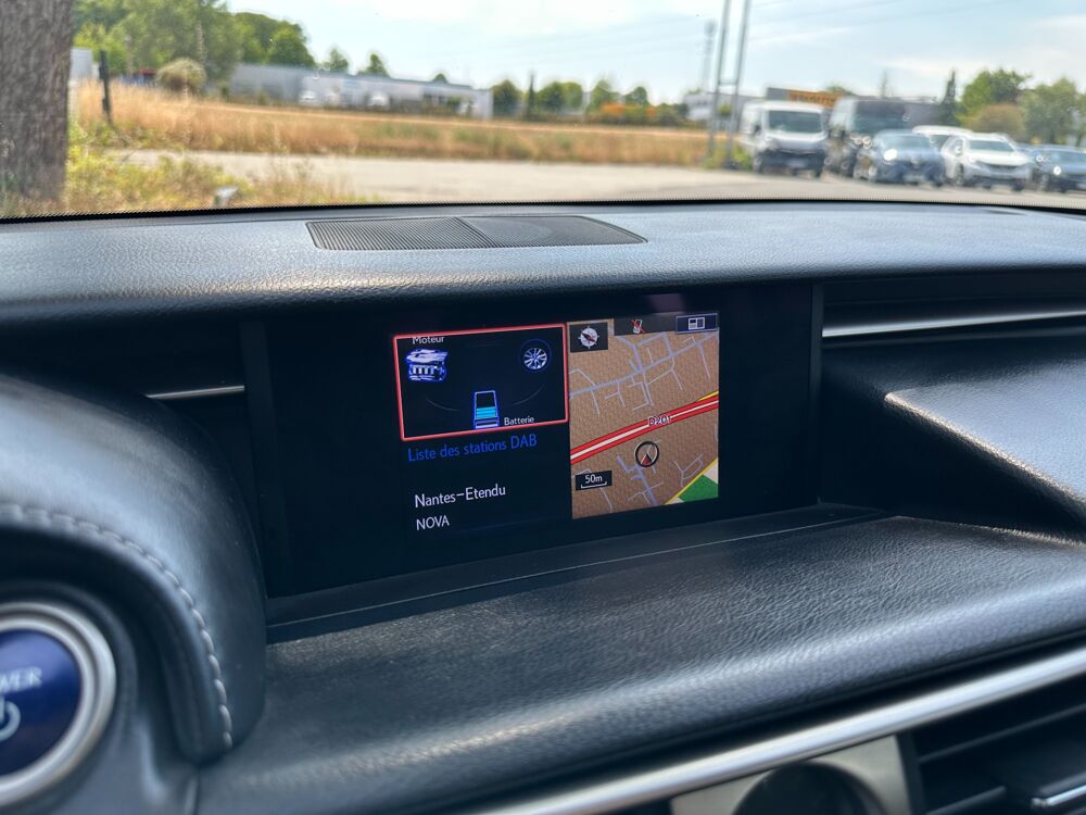 IS 300H 2.5 223 CH / PACK + / SUIVI LEXUS - CAMERA - GPS - REGU 2014 occasion 44220 Cou&euml;ron